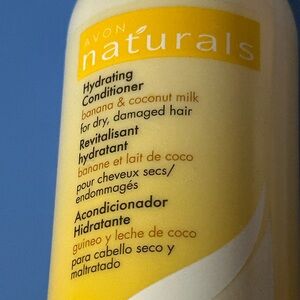 Avon Naturals Hydrating Conditioner Banana & Coconut Milk For Dry, Damaged Hair